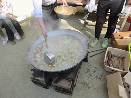 園外保育・収穫感謝祭